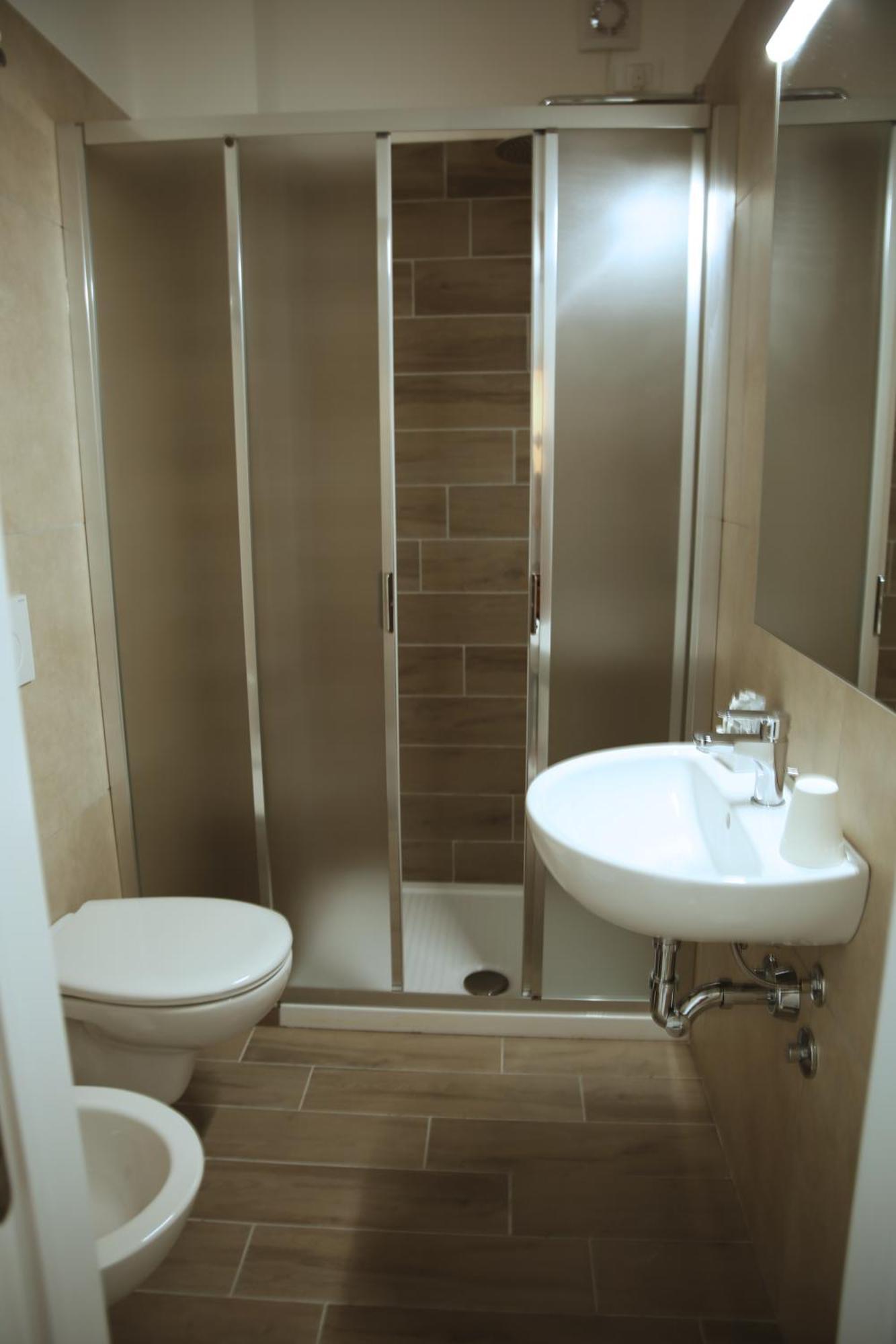 Hotel Philadelphia كاتوليكا الغرفة الصورة