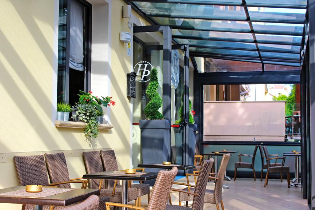 Hotel Philadelphia كاتوليكا المظهر الخارجي الصورة