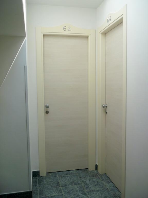 Hotel Philadelphia كاتوليكا المظهر الخارجي الصورة