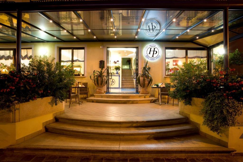 Hotel Philadelphia كاتوليكا المظهر الخارجي الصورة
